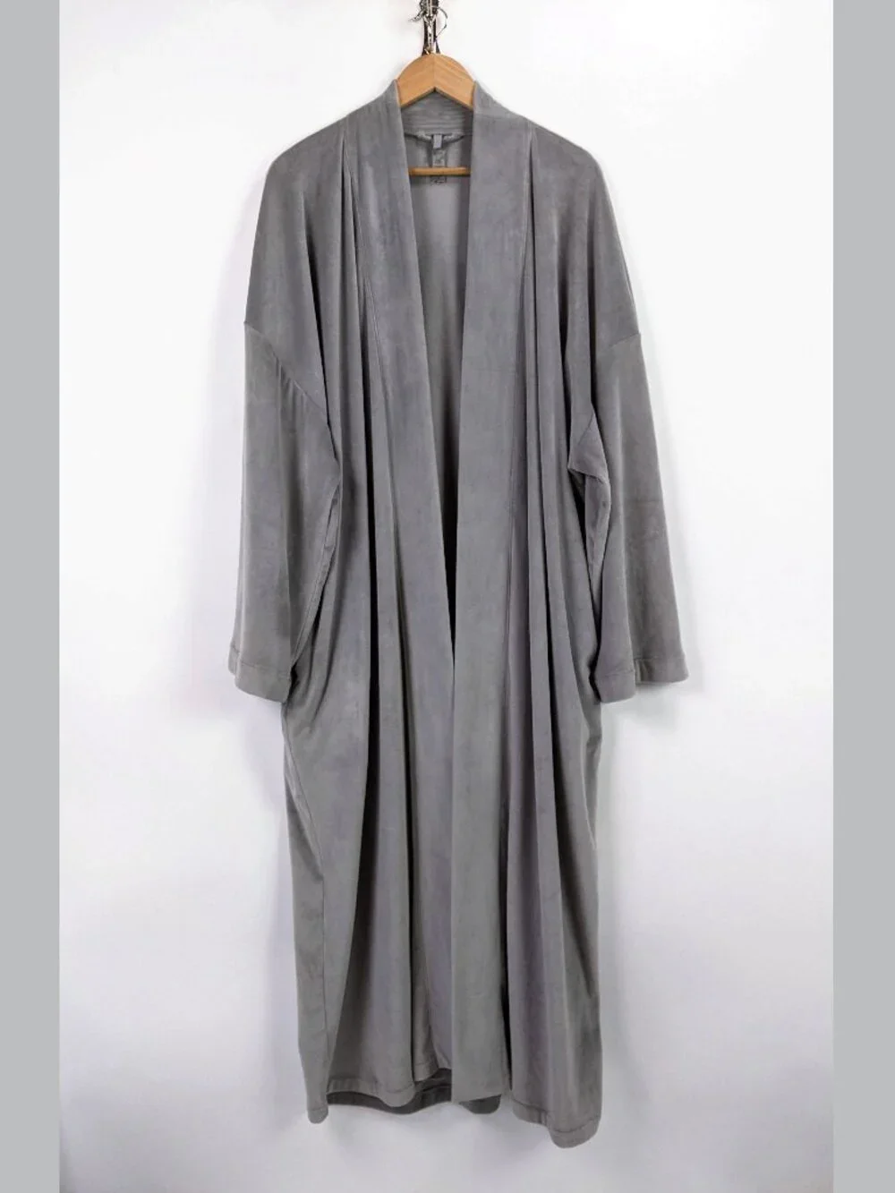 SKIMS Gray Soft Velour Fleece Wrap Robe Lounge Wear Size M